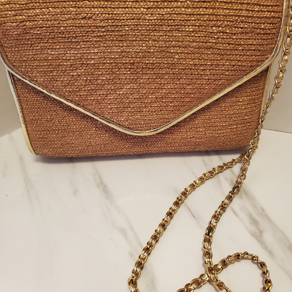Woven Shoulder Or Crossbody Bag With Gold Chain By LaRegale
